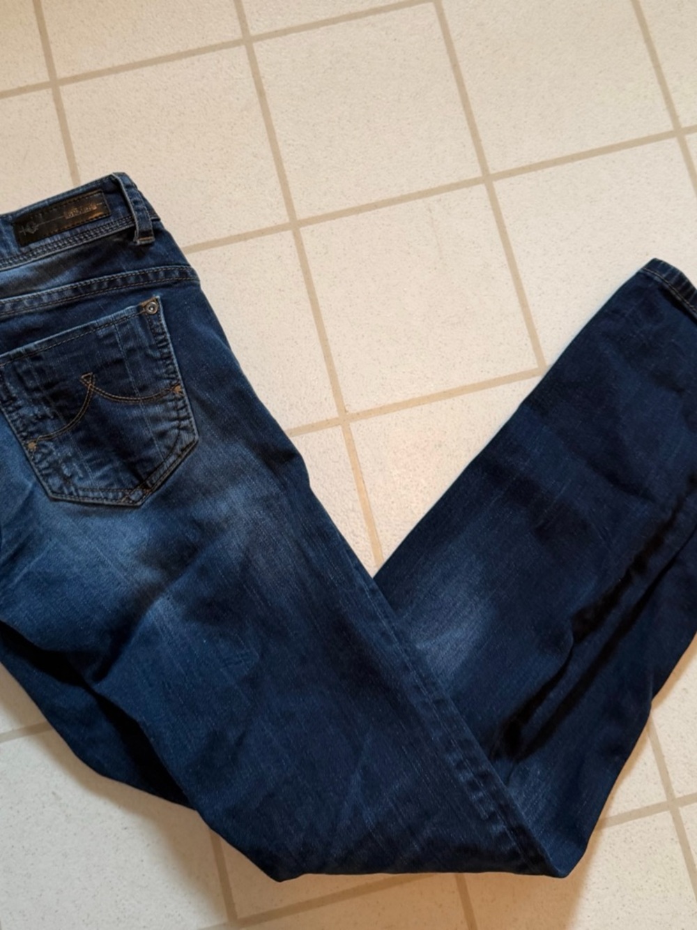 Grace Women’s Skinny Jeans - Dark Blue Wash